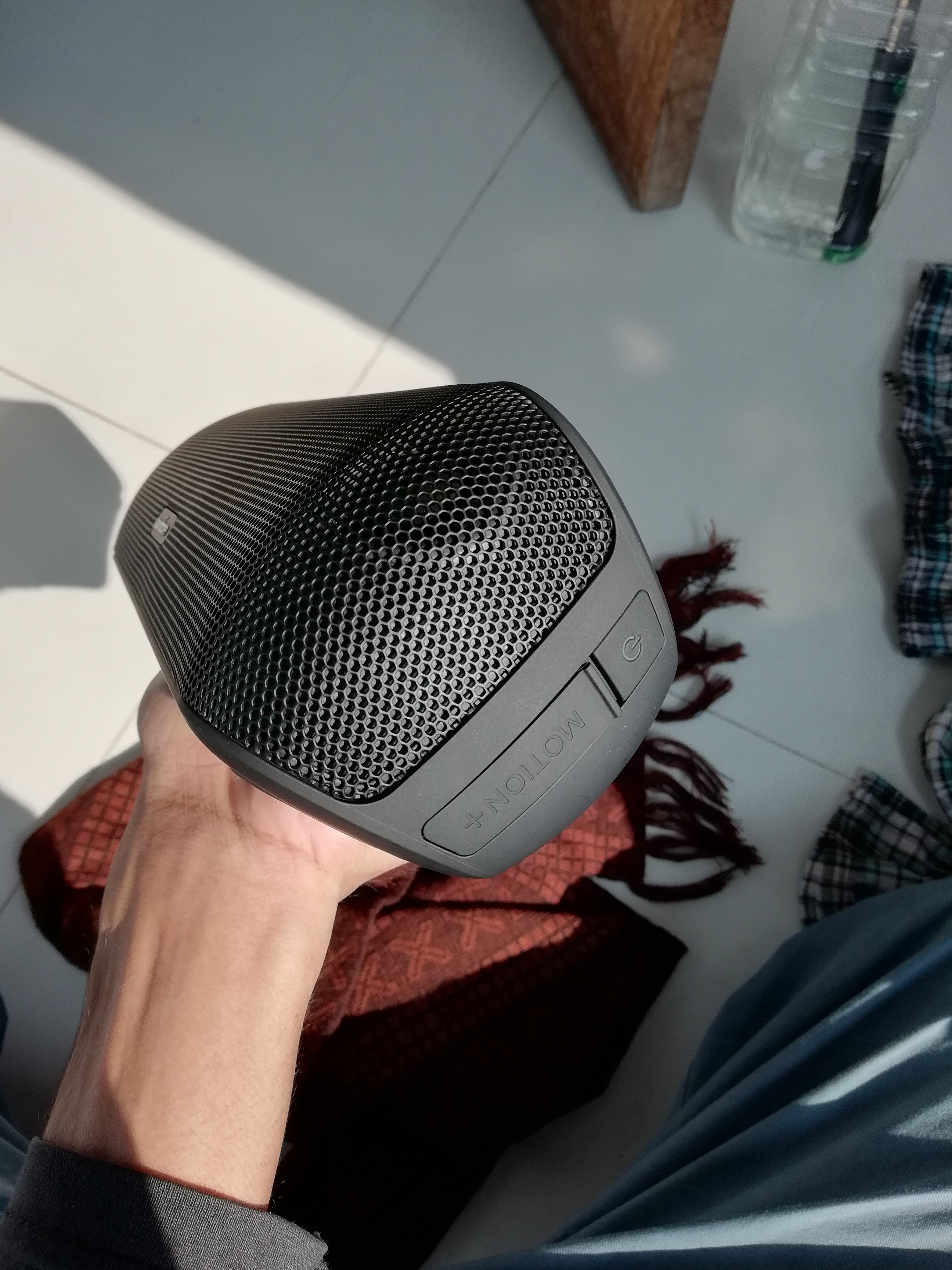 picture of anker soundcore motion plus bluetooth speaker